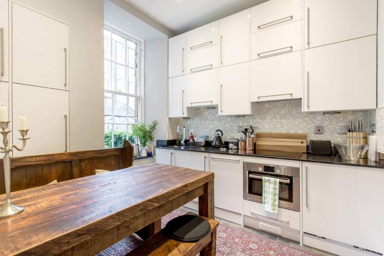 Joivy Converted Flat In Historic Building In New Town Edinburgh Ngoại thất bức ảnh
