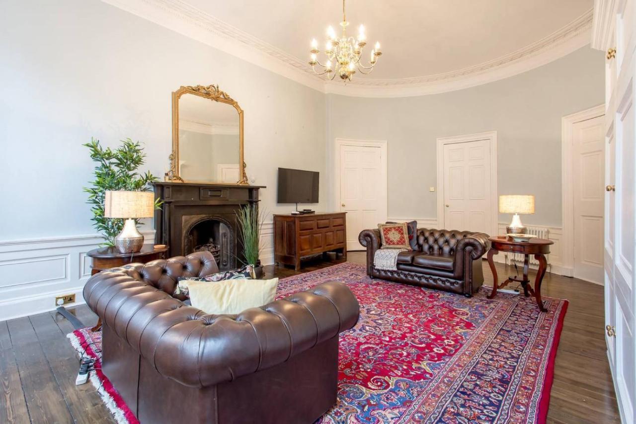 Joivy Converted Flat In Historic Building In New Town Edinburgh Ngoại thất bức ảnh